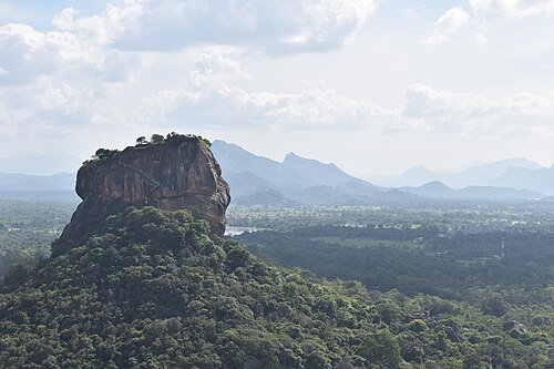 Sri Lanka — Colombo · Kandy · Sigiriya